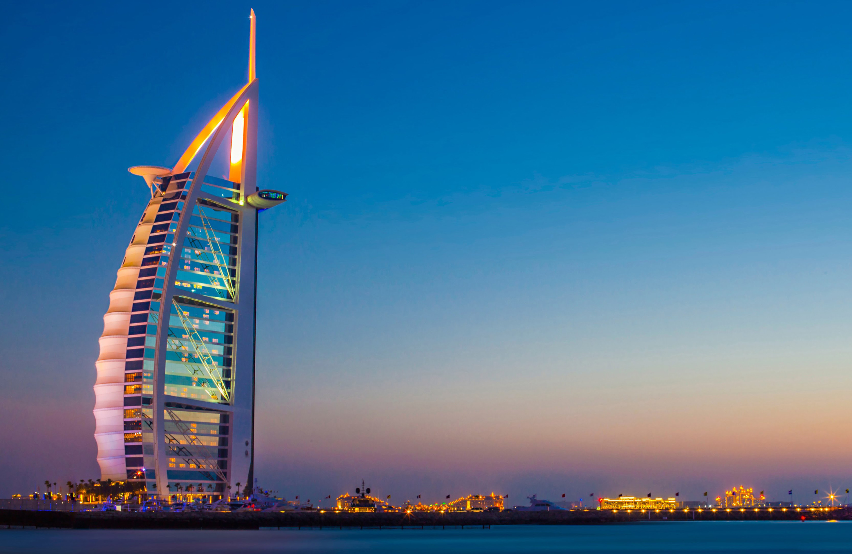 Dubai Desert & Skyline Escape
